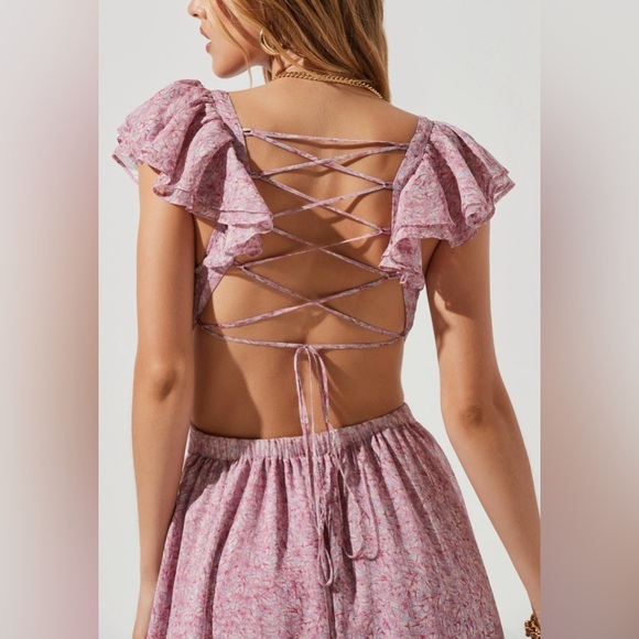 Astr Dresses & Skirts - Astr LG Women’s Primrose Dark Fuchsia Blue Floral Strappy Back Flowy Maxi Dress